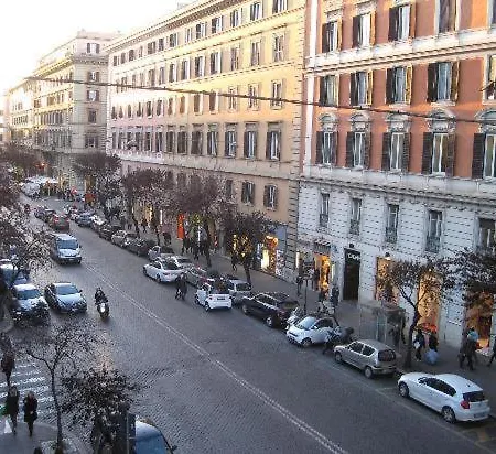Romerooms Cola Di Rienzo 4*