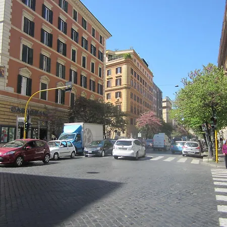 Bed & Breakfast Romerooms Cola Di Rienzo Roma